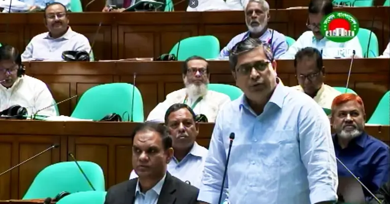 সংসদে স্থানীয় সরকার প্রতিমন্ত্রী মীর শাহে আলম